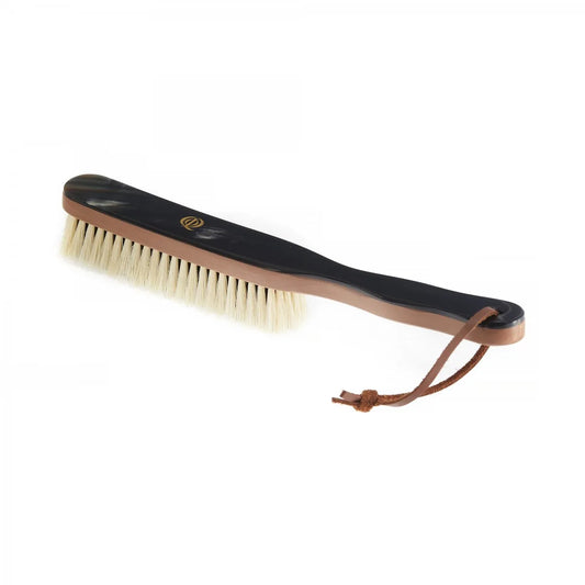 QOT Horn Clothes Brush for Cashmere